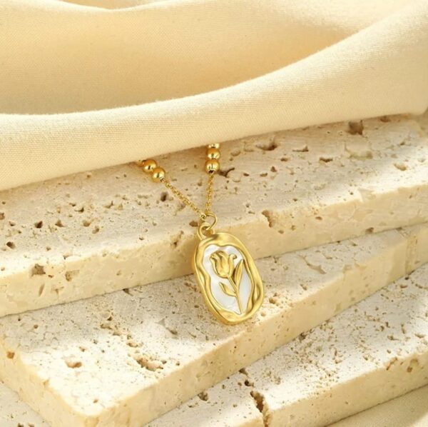 Floral Pendant Necklace - Image 5