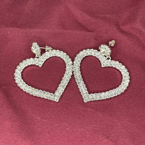 Luxury Heart Shape Rhinestone Earrings - Image 4