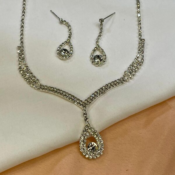 Teardrop Diamond Necklace & Earring Set - Image 2