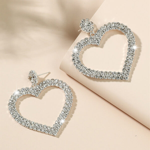 Luxury Heart Shape Rhinestone Earrings
