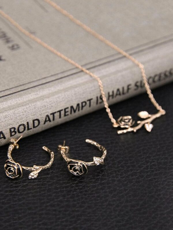 Luxury Gold Plated Rose Design Necklace Set - Image 2